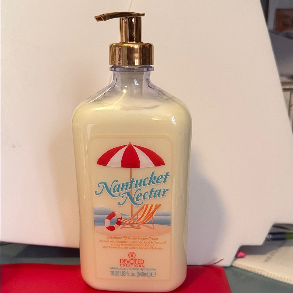 Devoted  creation Nantucket Nectar after tan moisturizer

BRAND NEW